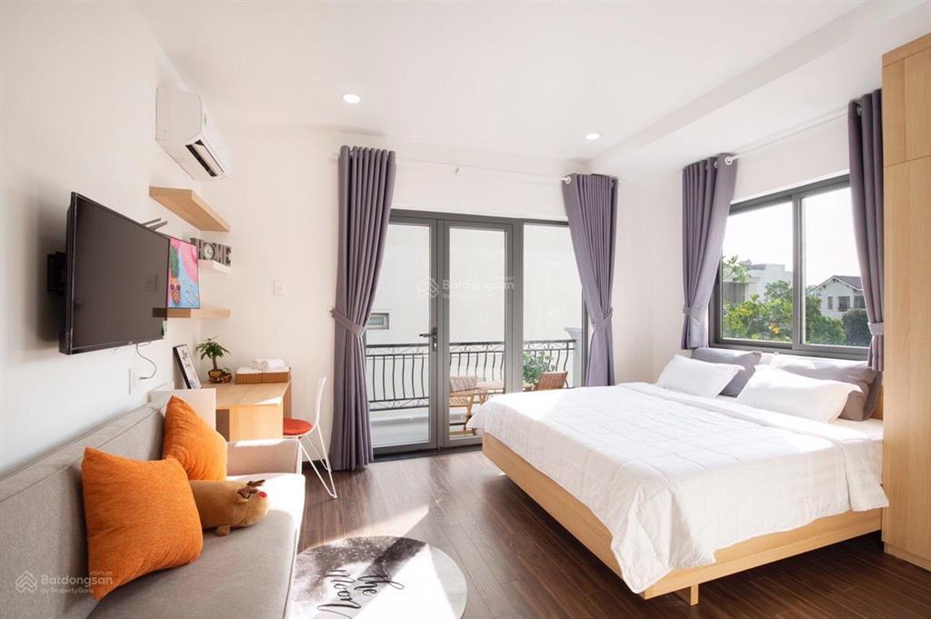 Trống căn hộ bếp xa  full nội thất  ban công nhiều ánh sáng  gần masteri