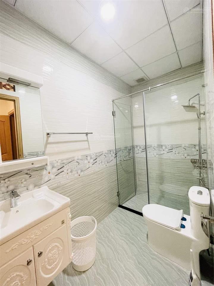 Service apartment  thiết kế hoàng gia  gym  hồ bơi  khu vực bbq miễn phí