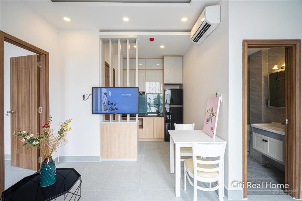 1pn ban công lớn tone trắng thiết kế hiện đại  vị trí đắc địa thảo điền  full nội thất