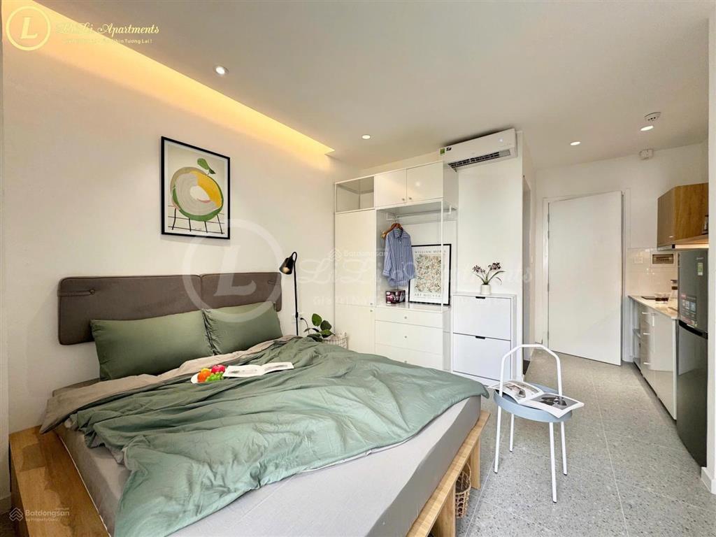 Studio ban công tone trắng xinh  dọn phòng miễn phí  có chỗ đậu ô tô