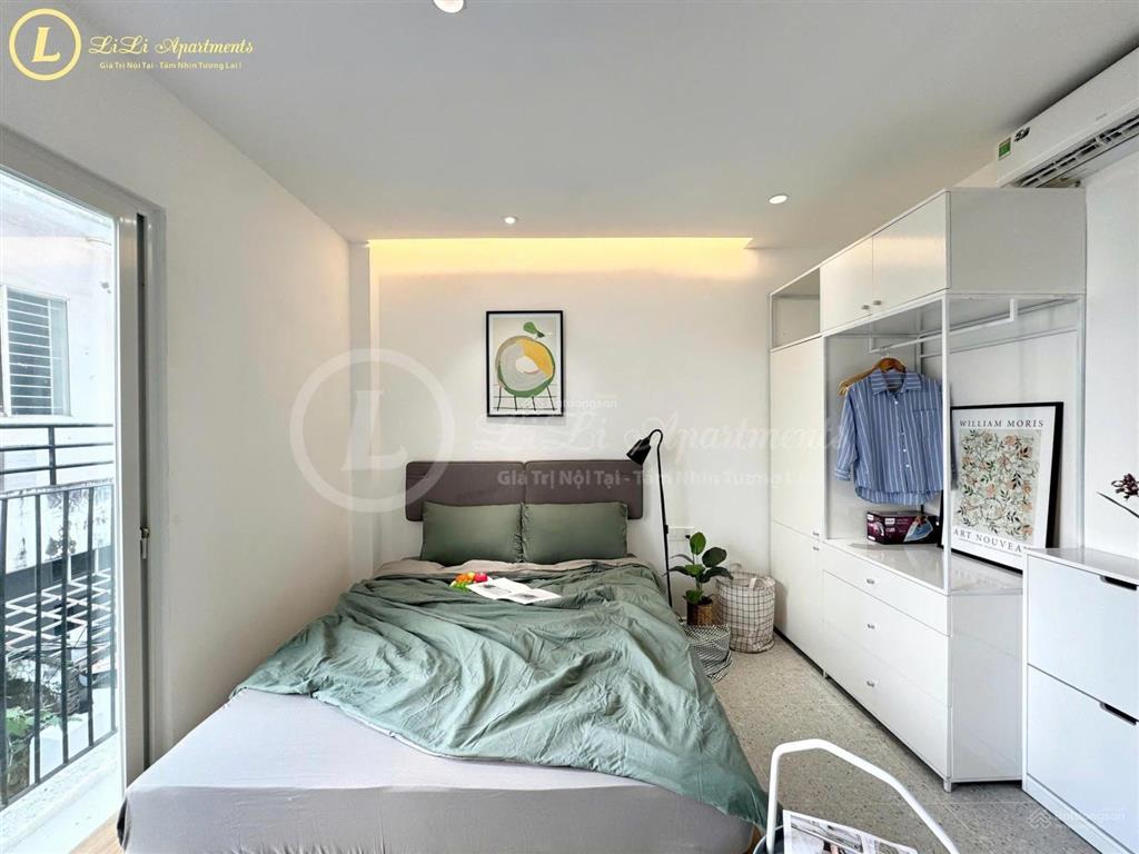 Studio ban công tone trắng xinh  dọn phòng miễn phí  có chỗ đậu ô tô