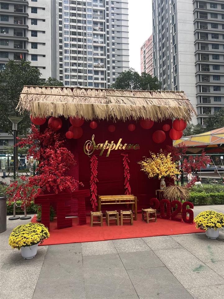 Chính chủ bán căn hộ toà s4 goldmark 136 hồ tùng mậu, 2 ngủ 2 vệ sinh, view pháo hoa mỹ đình