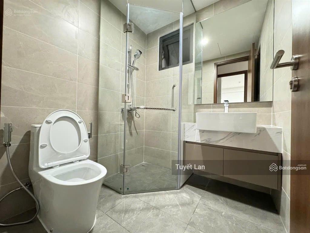 Chính chủ gửi bán ch 12 view q12 dt 73m2 2pn 2wc, nội thất cơ bản  view thoáng