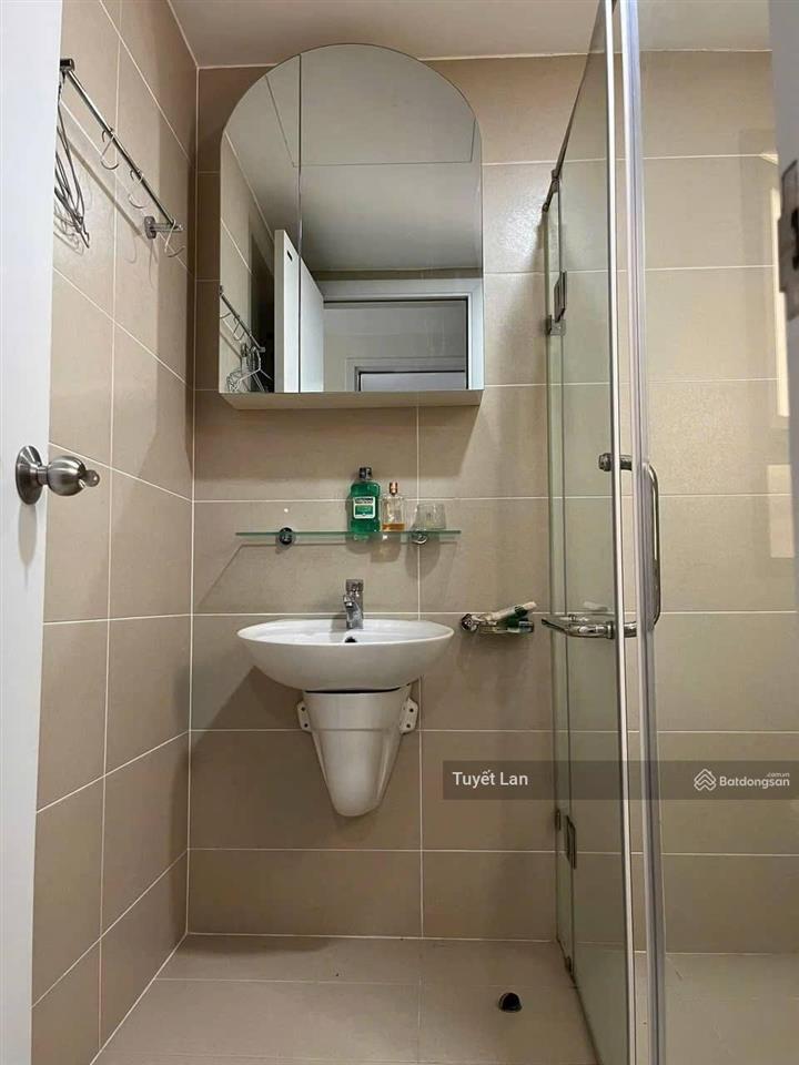 Chính chủ gửi bán cc felix home q. gò vấp, dt 60m2, gồm 2pn 2wc, tầng trung, shr