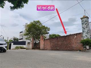 Chính chủ bán gấp lô đất đẹp định trung, vĩnh yên 100,5m mt 5m nở hậu, trục chính kinh doanh 2,5 tỷ