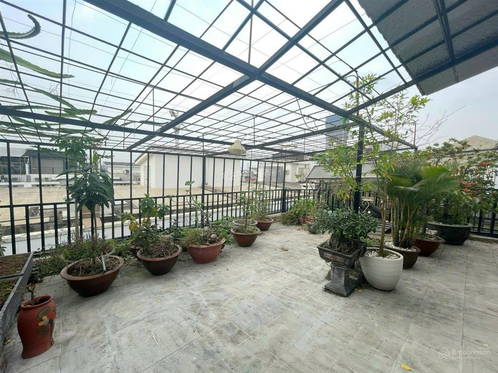 Bán biệt thự k3 ciputra, nhà đã sửa đẹp, hướng nam mát view công viên 65ha, dt 180m2.  0966 998 ***
