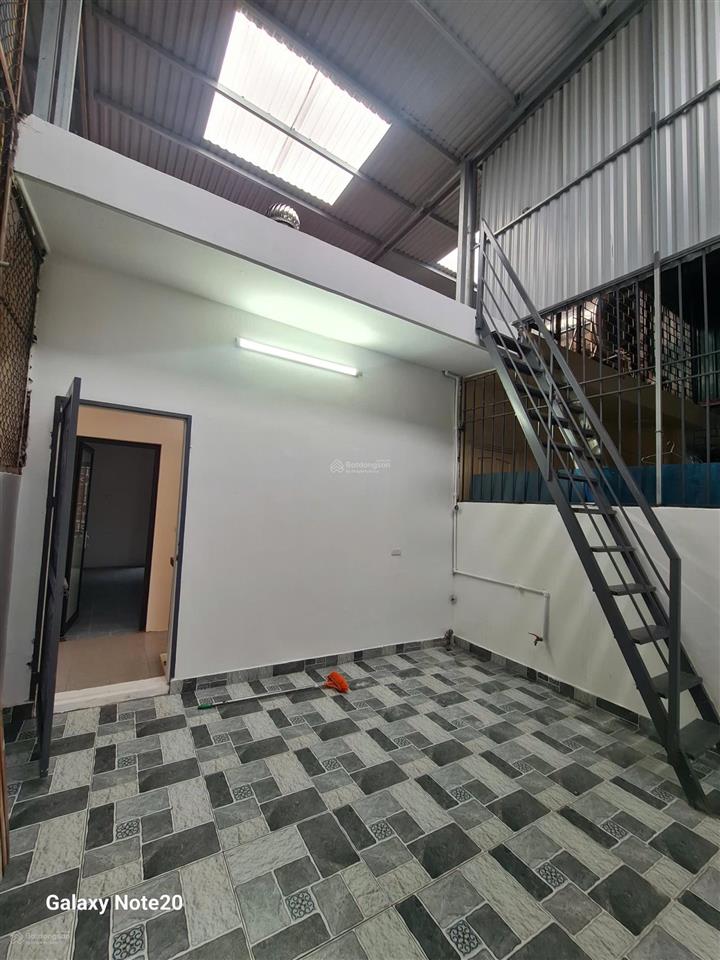 Bán nhà phân lô đẹp thịnh liệt hoàng mai ô tô vào nhà diện tích 43m kết cấu 4,5