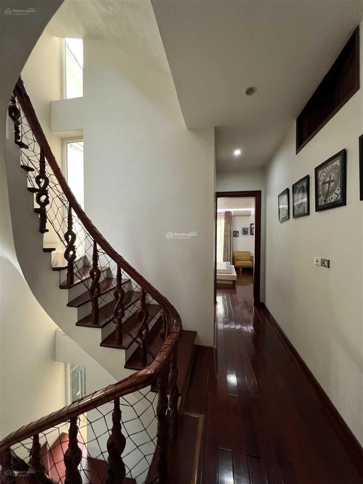 Bán nhà mặt ngõ phố quan nhân dt 50m2, mt 4m, 4 tầng, ngõ thông, gía 12 tỷ có thương lượng