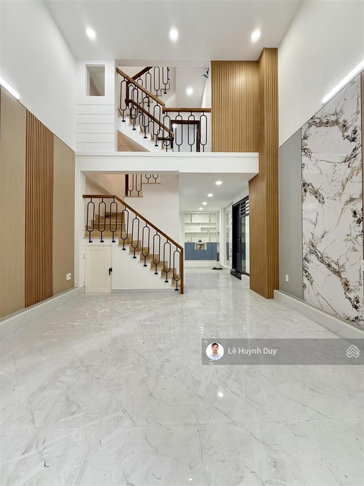 Lê văn sỹ, quận 3  trung tâm thời trang quận 3  4,4 x 11m  3 tầng  8,35 tỷ