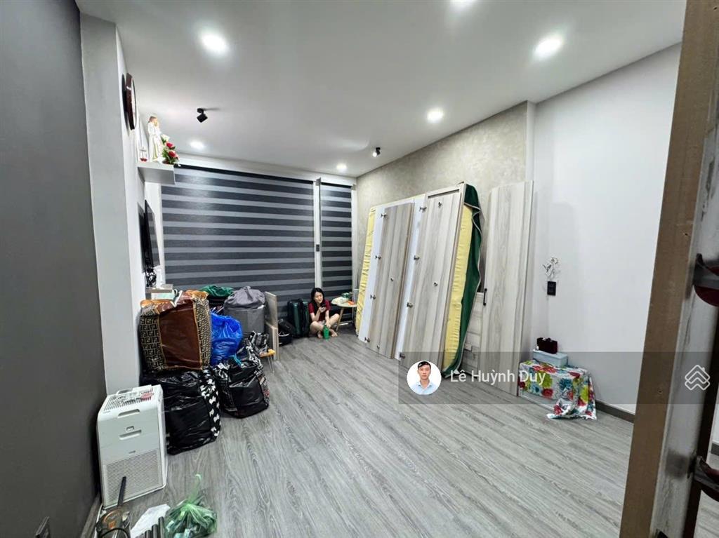 Huỳnh văn bánh 48.6m2  5 tầng  hẻm xe hơi 5m  11,9 tỷ  190m2 sàn  xe hơi thông, ngủ nhà