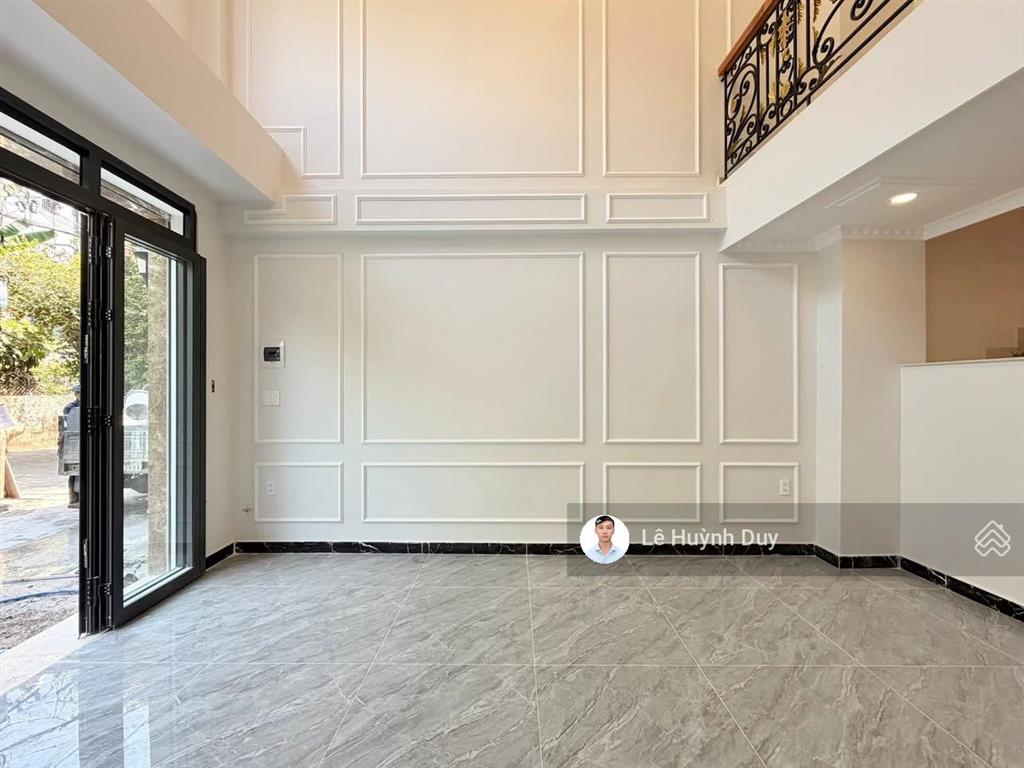Ngay nguyễn văn trỗi  phân lô hiếm có  5 tầng  50m2  hẻm xe hơi  xây mới 100%  12,6 tỷ