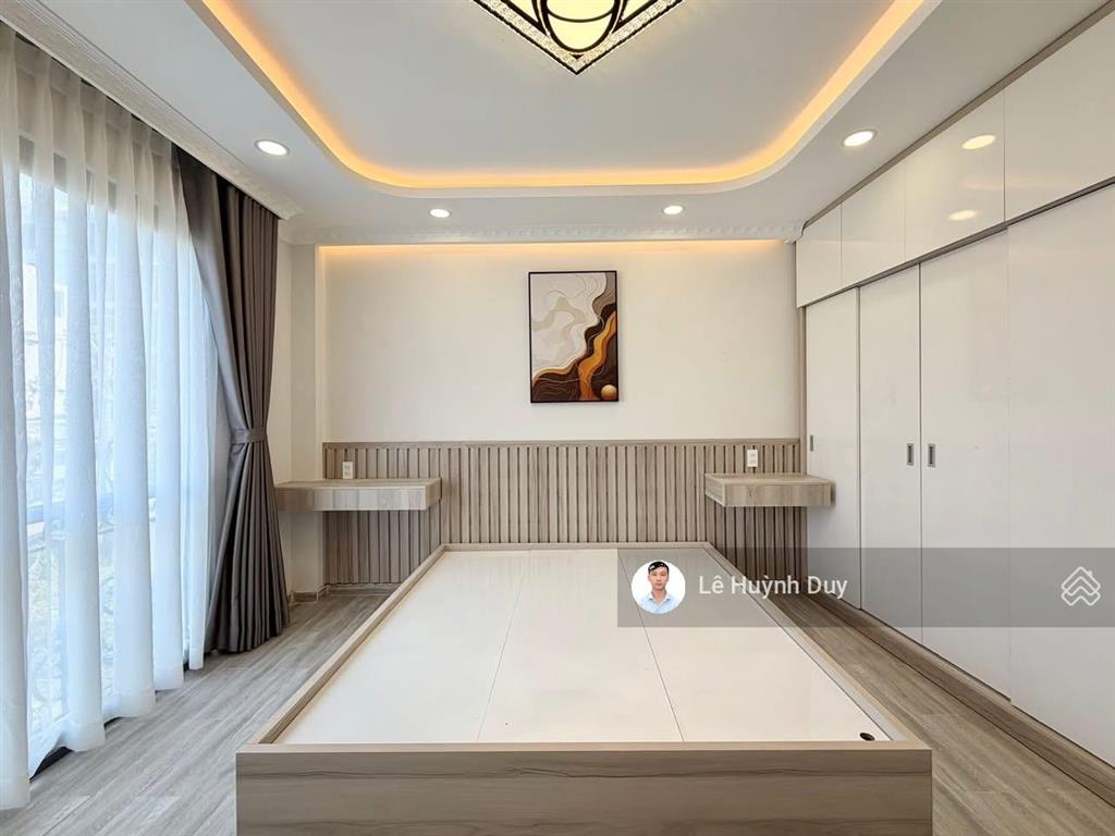 Ngay nguyễn văn trỗi  phân lô hiếm có  5 tầng  50m2  hẻm xe hơi  xây mới 100%  12,6 tỷ