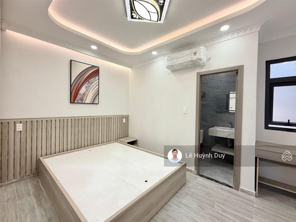 Ngay nguyễn văn trỗi  phân lô hiếm có  5 tầng  50m2  hẻm xe hơi  xây mới 100%  12,6 tỷ
