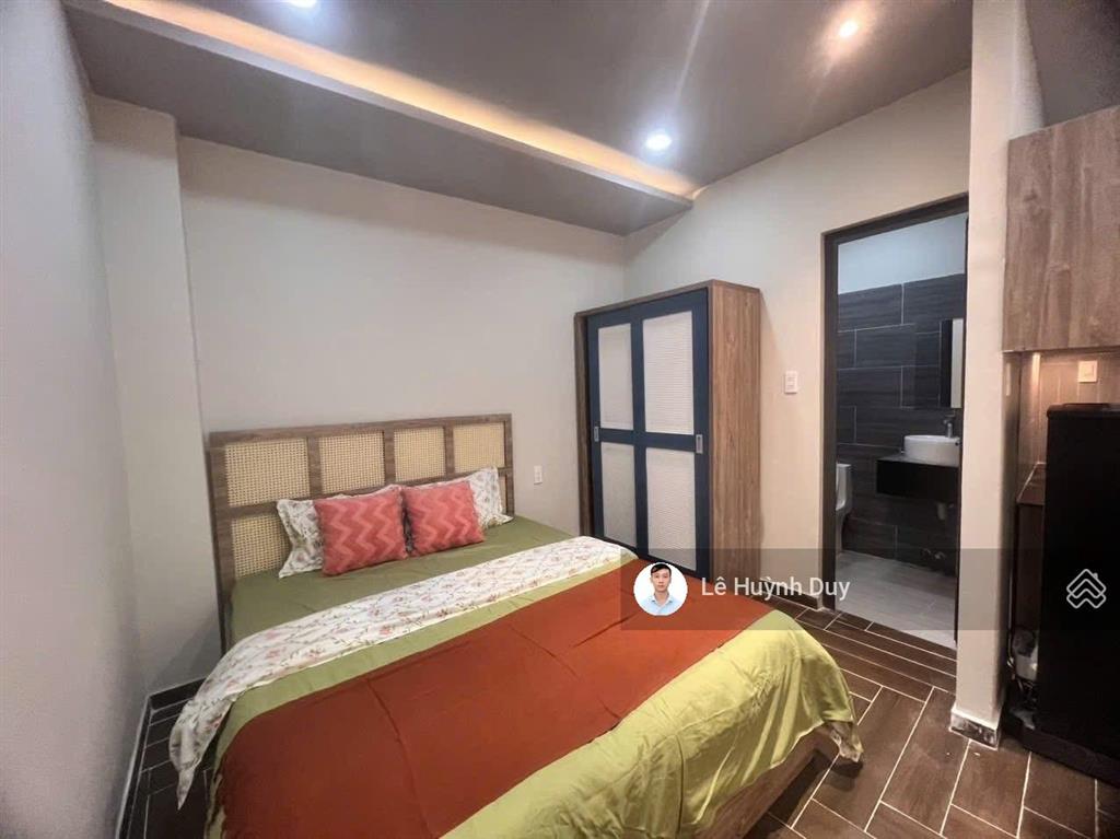 Nguyễn gia trí, p25, bình thạnh  106m2 (7.6x13m) đối diện đại học ngoại thương  21 tỷ