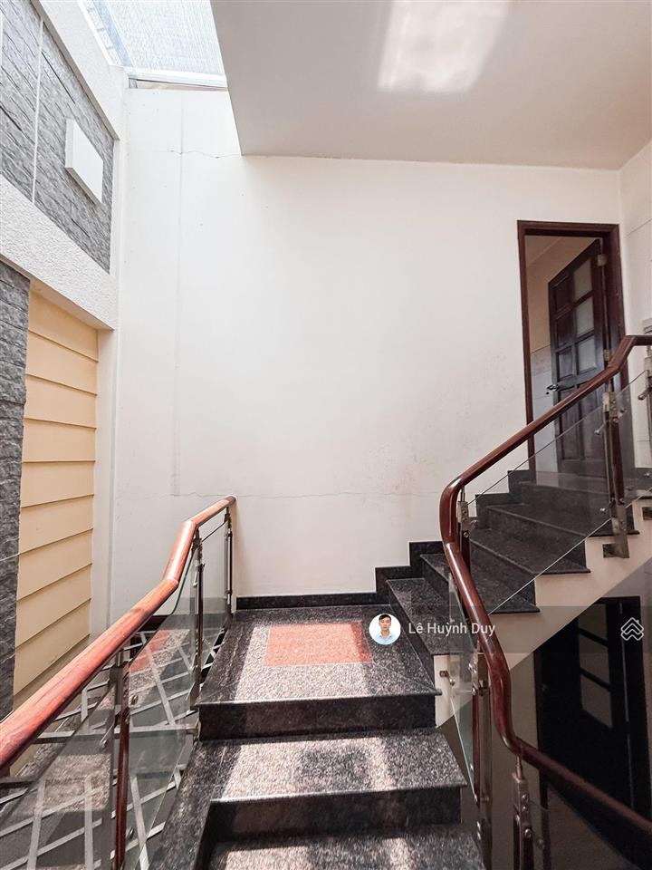 Mặt tiền ngay chợ bà chiểu  23 tỷ  102m2  5 tầng  sử dụng 123m2  phan văn trị