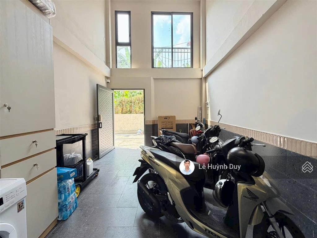 Home airbnb  ngang 4m nở hậu 4.5m  hẻm ô tô giáp nguyễn văn trỗi, phú nhuận thang máy 12,99 tỷ