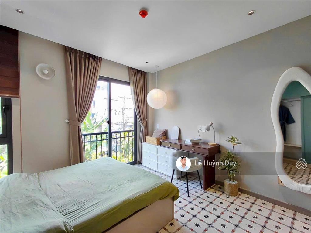 Home airbnb  ngang 4m nở hậu 4.5m  hẻm ô tô giáp nguyễn văn trỗi, phú nhuận thang máy 12,99 tỷ