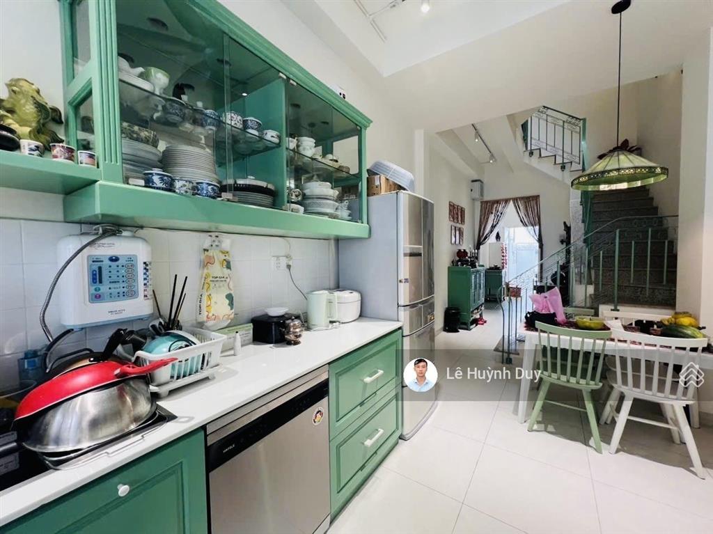 Nhà đẹp phan chu trinh, 2 mặt tiền, diện tích 62 m2  4 tầng btct 4pn  8,2 tỷ