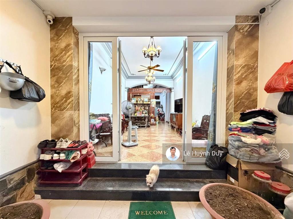 Đẹp nhất, hồ biểu chánh, phú nhuận  82m2  a4  4 tầng  hẻm kinh doanh, toàn biệt thự  16,7 tỷ