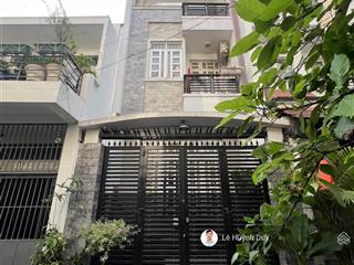 Giáp phan đăng lưu, 4,1 x17  68m2  chủ chào chỉ 12 tỷ  xe hơi ngủ nhà
