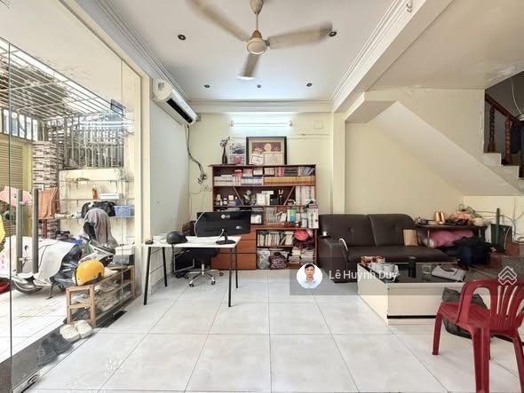 Quá lâu rồi mới xuất hiện cả nhà tìm  ngang 5m  sau lưng căn mặt tiền phan xích long  16,9 tỷ