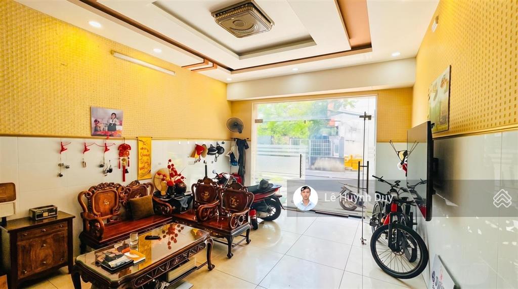 Mặt tiền kinh doanh các thể loại  4 x 13  4 tầng  10.7 tỷ