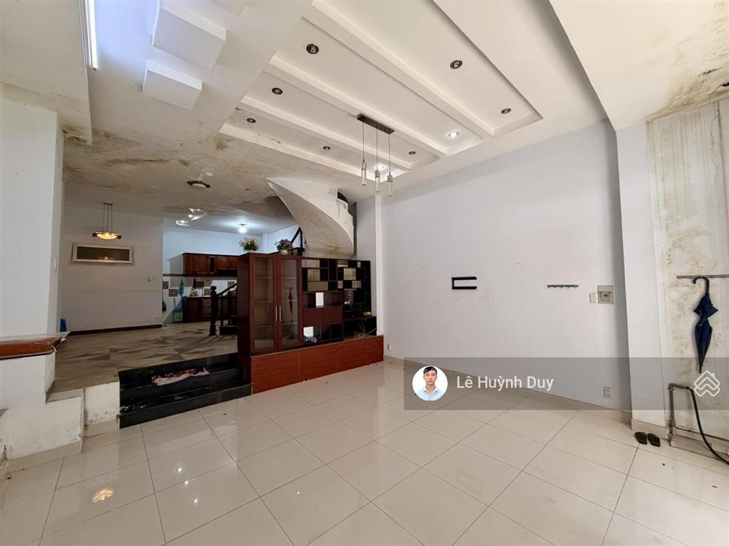 64m2  trung tâm bình thạnh, ngay chợ bà chiểu hẻm xe hơi  5,8 x 11 vuông a4, không lỗi  9,79 tỷ