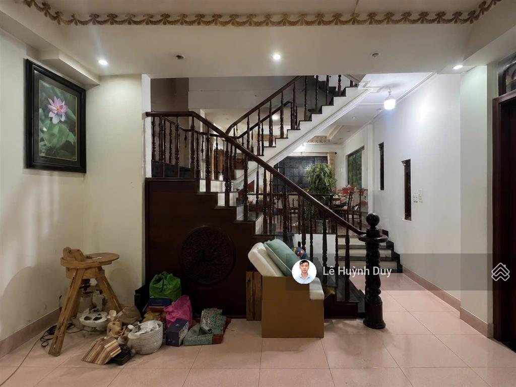 5,8 x 17m  vuông a4  biệt thự ngay sát phan đăng lưu  15,5 tỷ