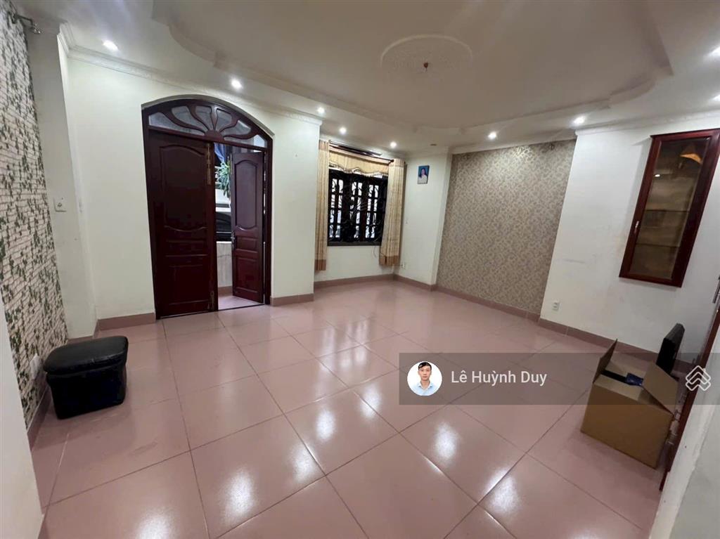 5,8 x 17m  vuông a4  biệt thự ngay sát phan đăng lưu  15,5 tỷ