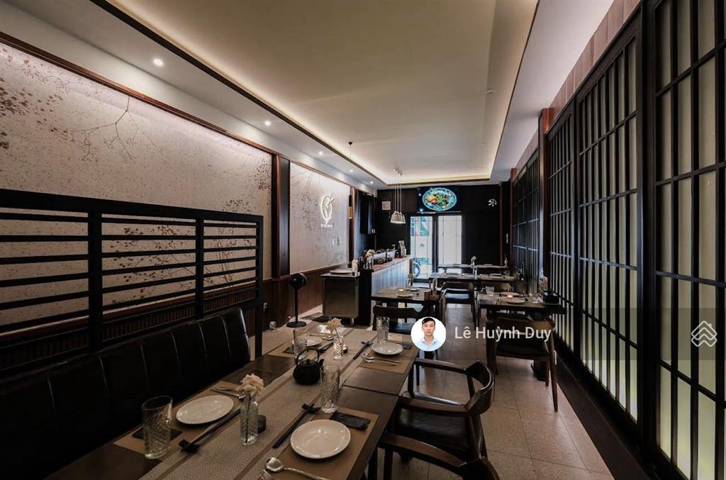 Lê văn sỹ  4 tầng  hẻm 6m  thông bàn cờ  73m²  4,05 x 18  giá 12,5 tỷ