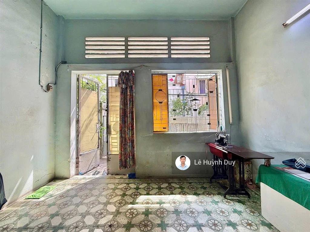 Săn hàng xây chdv đây ạ, khai thác không dưới 130tr/th  ngang 5,2 ngay điện biên phủ giáp quận 1
