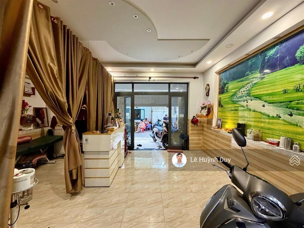 60m2  8,9 tỷ  6x10m  xe hơi thông, ngủ nhà  ngay công viên gia định  dòng tiền 60tr