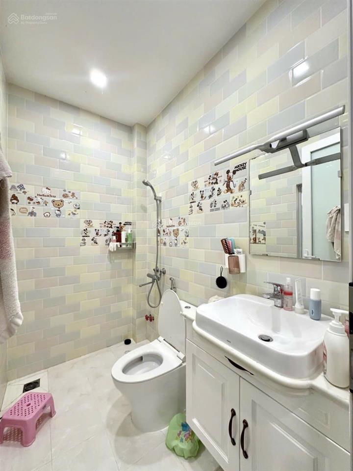 Bình thạnh  hẻm rộng, thông ngô đức kế  4 tầng mới  mua ở ngay  55m2  7,99 tỷ