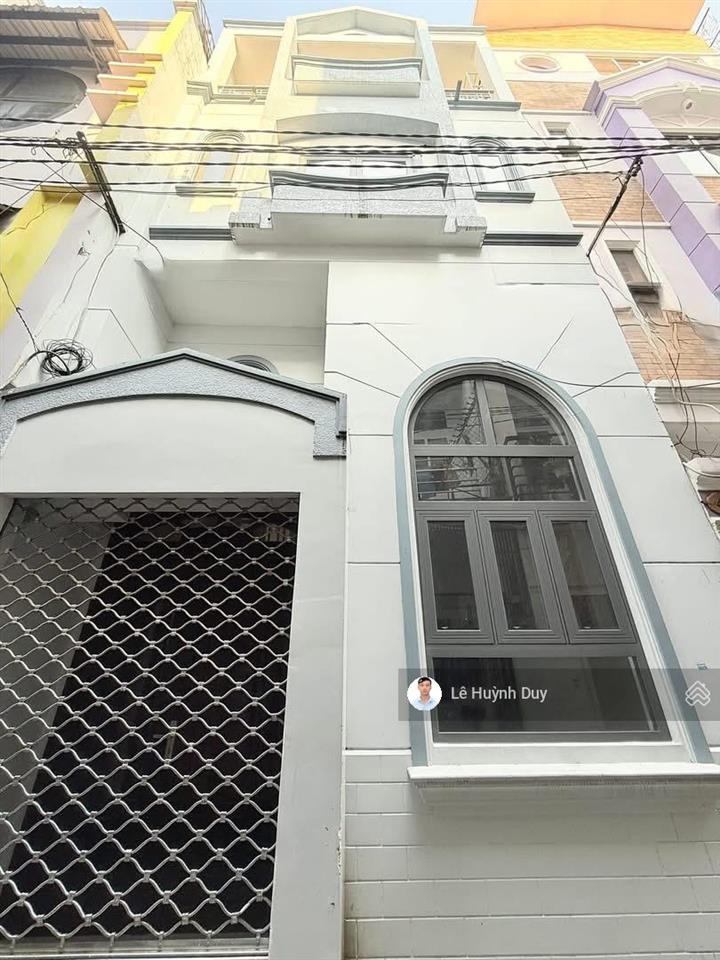 Ngang 5m x 10,5m  sổ vuông  hồ biểu chánh  hẻm xe hơi  4 tầng  11,7 tỷ