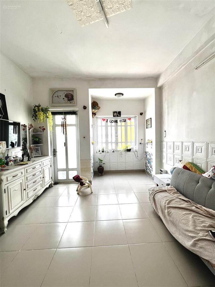 81m2  ngang 5m  11,5 tỷ  huỳnh văn bánh, phú nhuận  nở hậu  hẻm rộng thông thoáng
