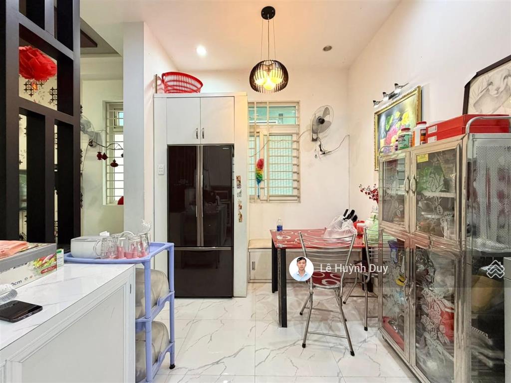 Lê văn sỹ, pn  57m²  ngang 4,5m  a4  4 tầng  kế ô tô, sát mặt tiền  9,5 tỷ