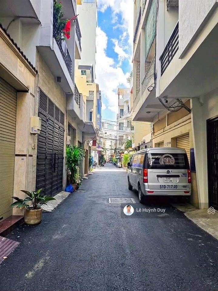 Thời điểm này mới có giá 12,95 tỷ  đoàn thị điểm ngay ngã tư phú nhuận  4 x 13m  xe hơi ngủ nhà
