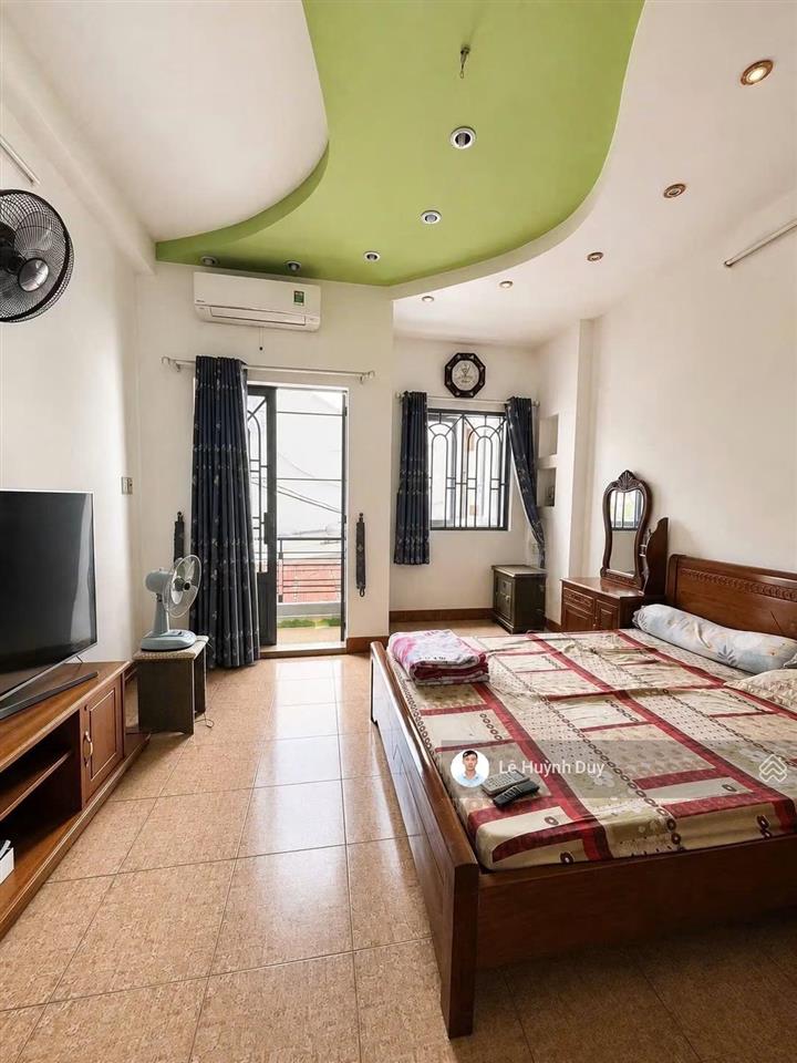 Thời điểm này mới có giá 12,95 tỷ  đoàn thị điểm ngay ngã tư phú nhuận  4 x 13m  xe hơi ngủ nhà
