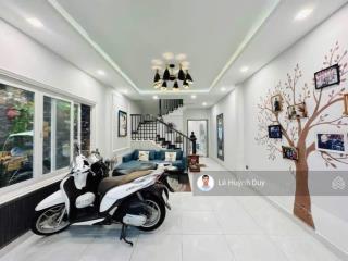 Xe hơi ngủ nhà  ngang 4,6m, hai mặt hẻm xe hơi, bình thạnh  79m2  13,5 tỷ