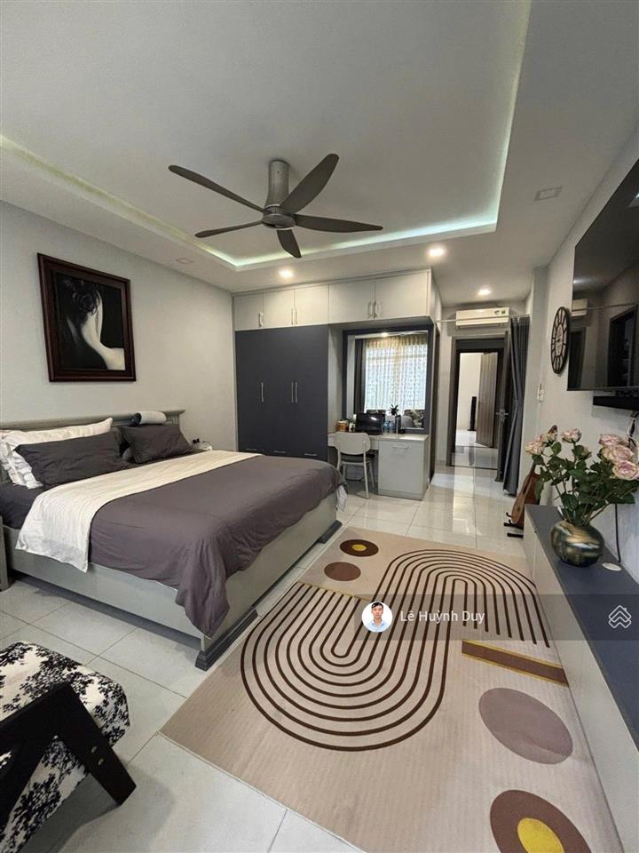 Xe hơi ngủ nhà  ngang 4,6m, hai mặt hẻm xe hơi, bình thạnh  79m2  13,5 tỷ