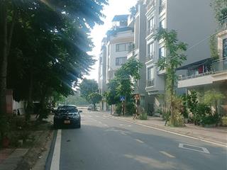 Đất tái định cư gần công viên ngọc thụy, 50m2, mt 5m, 2 thoáng, ô tô tránh, kinh doanh chỉ 16.2 tỷ