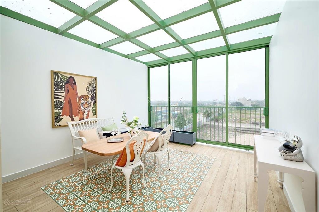 Hàng hot mới ra! liền kề đối diện bãi đỗ xe ô tô, mặt đường quốc lộ 1. nhận diện kinh doanh đỉnh