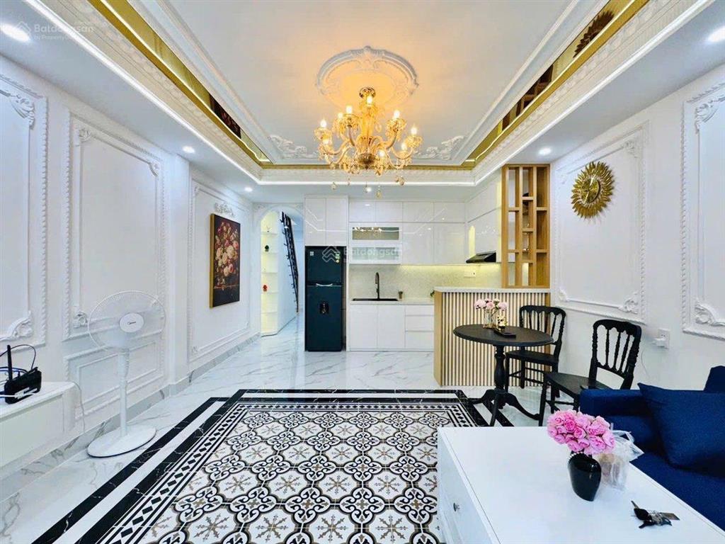 Nhà ngang mà rộng thì sang! ngay khu vip nguyễn đình chính (4x10) cn40m² full nội thất, chỉ 6.95t