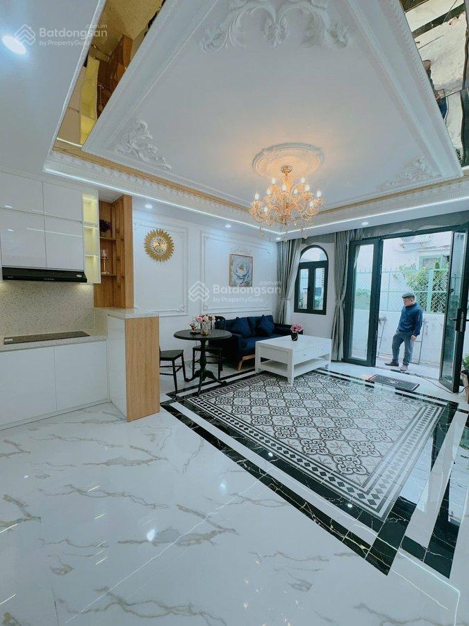 Nhà ngang mà rộng thì sang! ngay khu vip nguyễn đình chính (4x10) cn40m² full nội thất, chỉ 6.95t