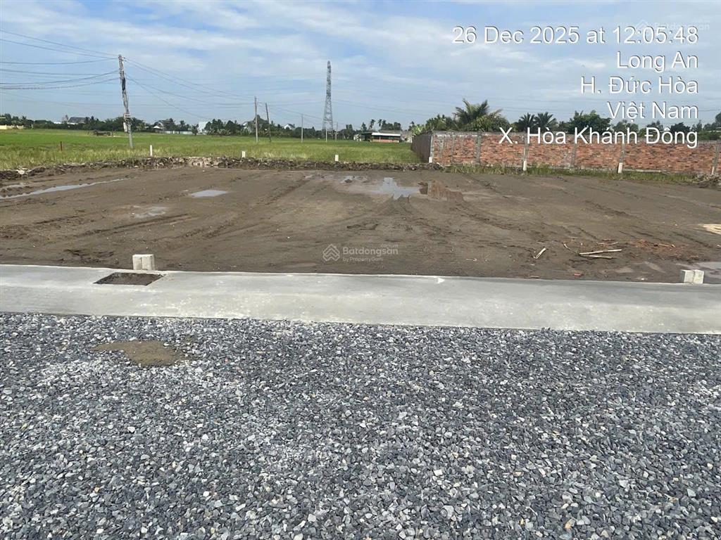 Khai xuân đầu năm đất ngay trung tâm thị trấn đức hòa, giá 650tr, 0938 192 ***