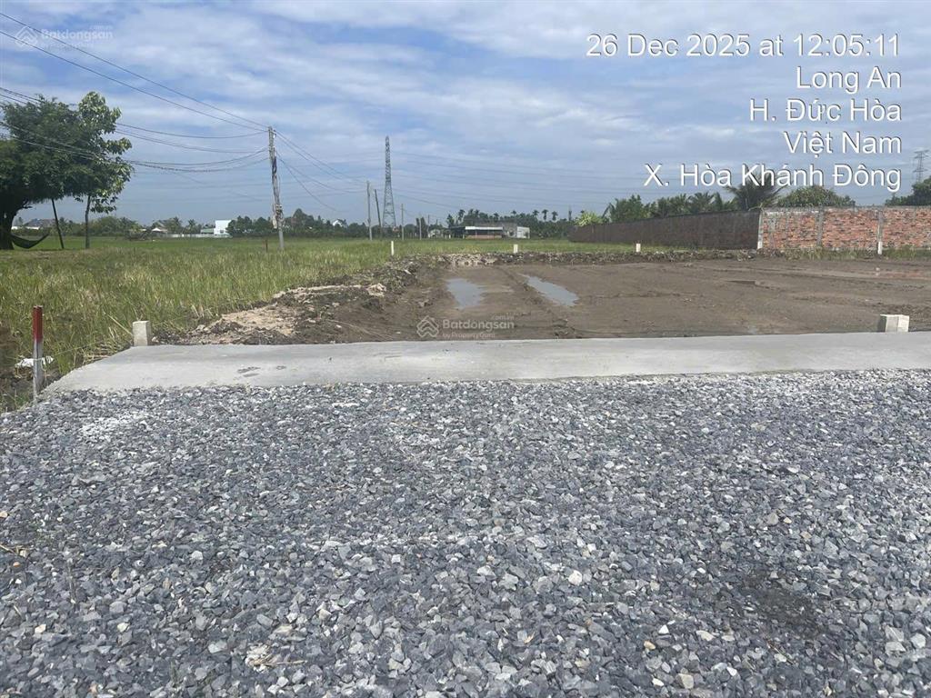 Khai xuân đầu năm đất ngay trung tâm thị trấn đức hòa, giá 650tr, 0938 192 ***