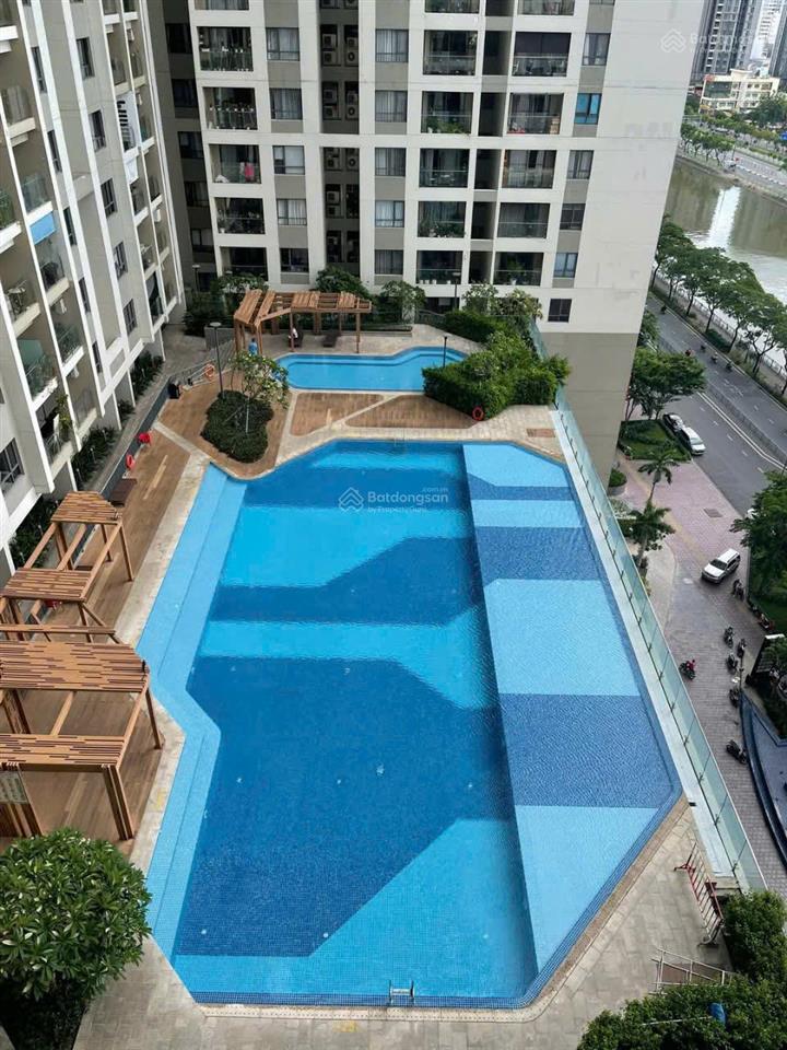 Chính chủ cần bán gấp căn hộ garden gate, q. phú nhuận, 74m2, 2pn, giá 6,9 tỷ, sổ,  0901 716 ***