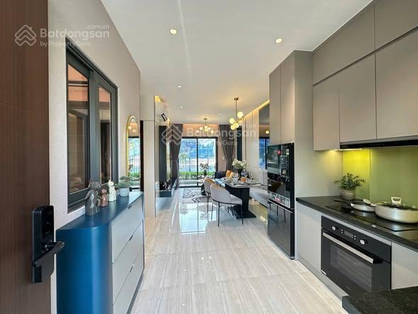 Chính chủ cần bán căn hộ orient aprment , q.4, 90m2, 3pn, giá 6.5 tỷ , sổ ,  0901 716 ***