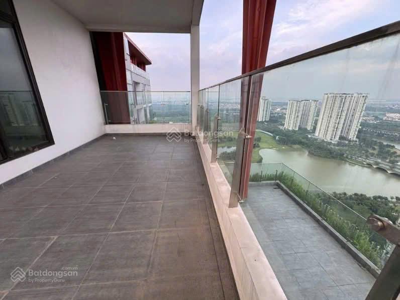 Bán căn penthouse siêu rộng hơn 300m2 siêu rộng tại khu vip nhất tại ecopark  onsen  lanmark
