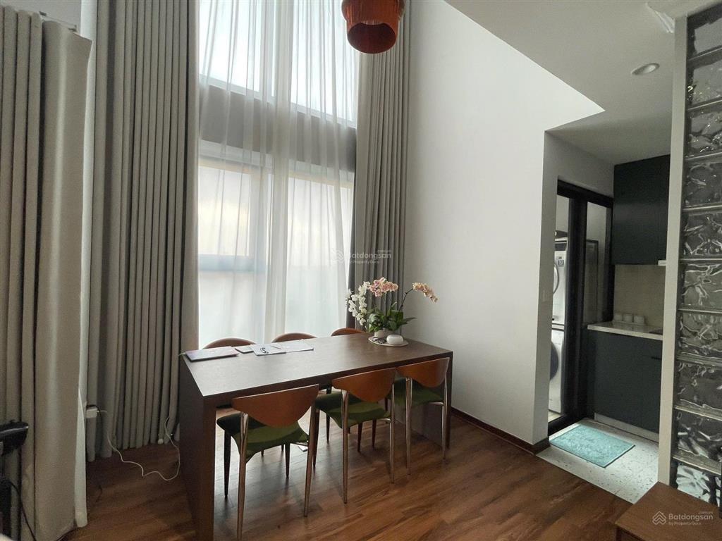 Chính chủ bán căn duplex 3 phòng ngủ tại tòa khoáng nóng đẹp nhất ecopark
